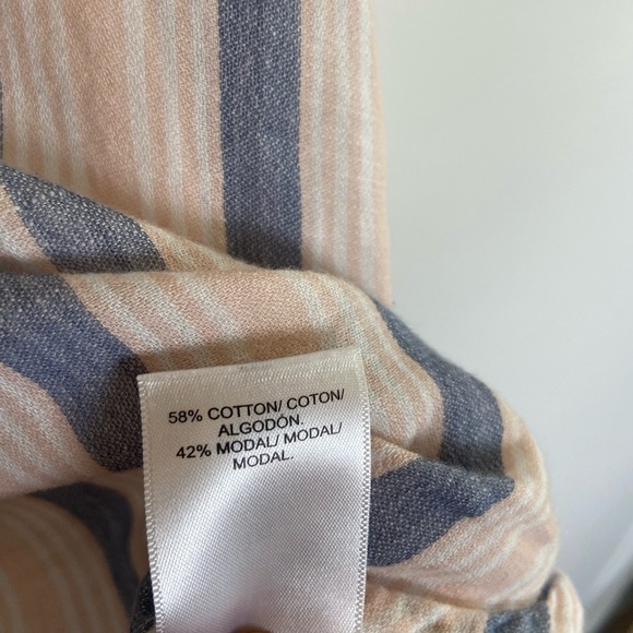 Lucky Brand Women's Button Down Shirt Size L Pink and Blue Stripes Long Sleeve - Picture 9 of 10